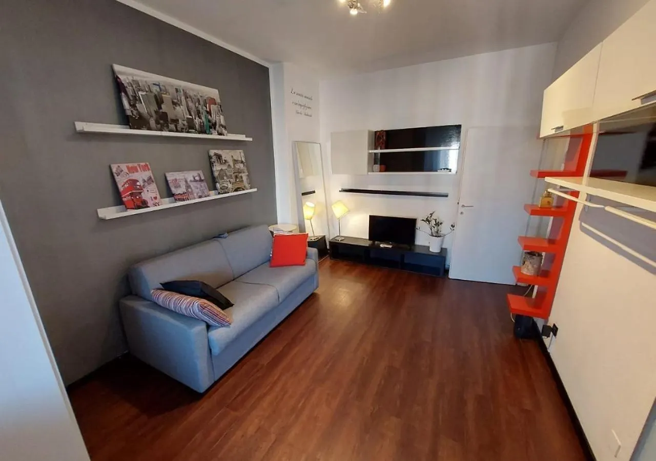 Grazioso Monolocale Apartment Milan